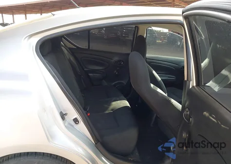 2015 Nissan Versa 1.6 S+ из США, поврежденный, VIN 3N1CN7AP4FL920148